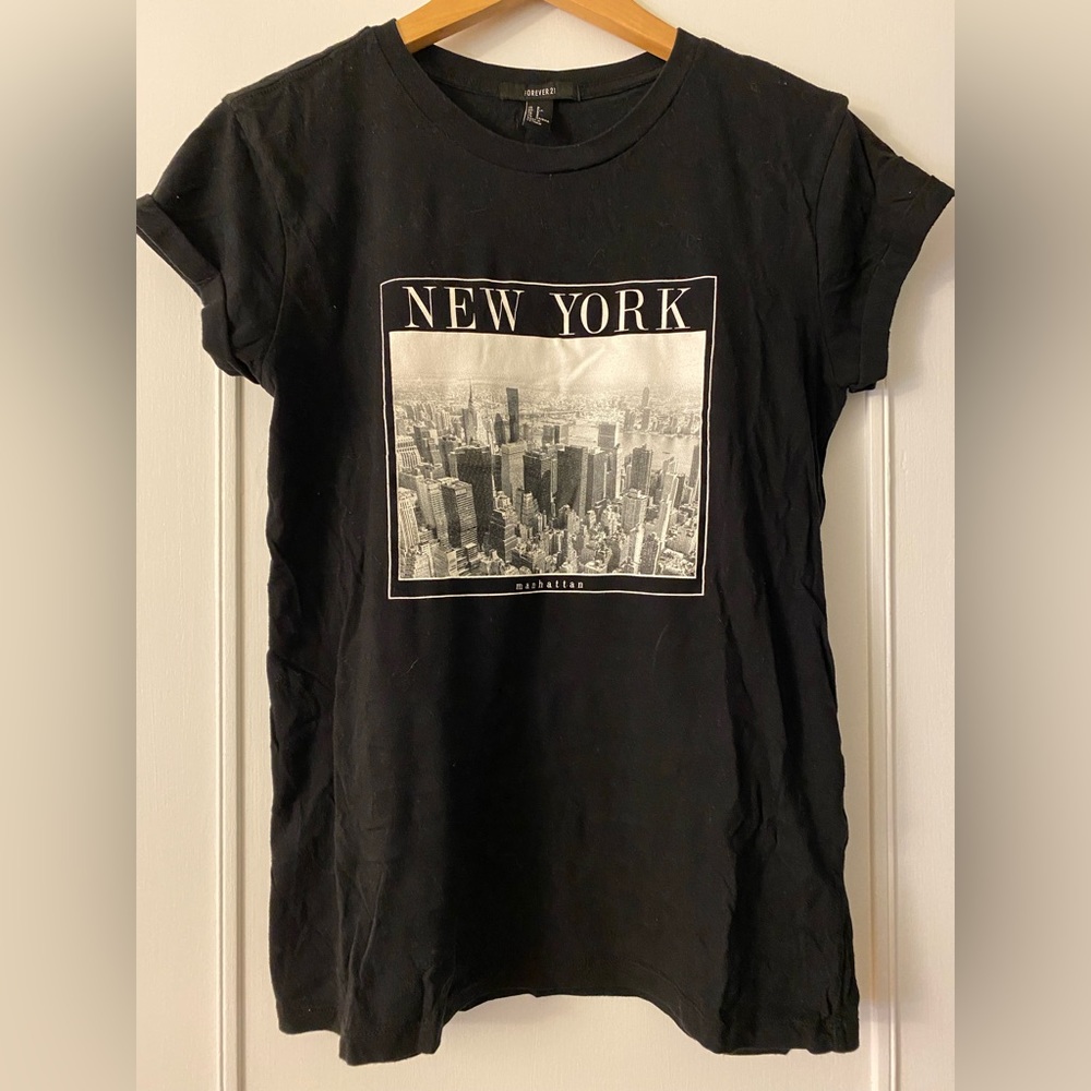 Forever 21 T-shirt